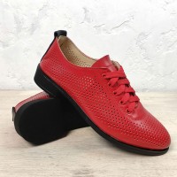 Туфлі Перфорація