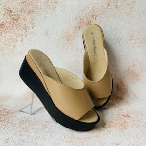 Жіночі шльопанці Камея Жіночі шльопанці Камея