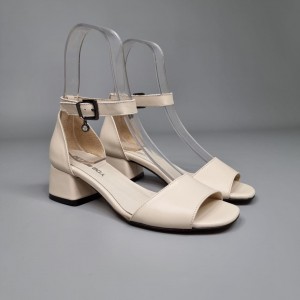 Жіночі босоніжки Каліпсо Беж Жіночі босоніжки Каліпсо Беж