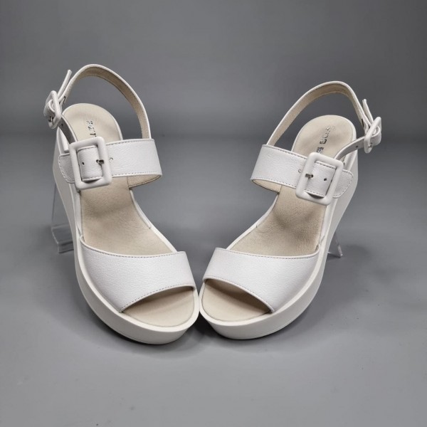 Жіночі босоніжки Габріель Вайт Жіночі босоніжки Габріель Вайт