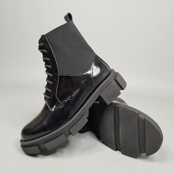 Жіночі черевики Вікі Глосс