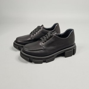 Жіночі туфлі Капрін Блек