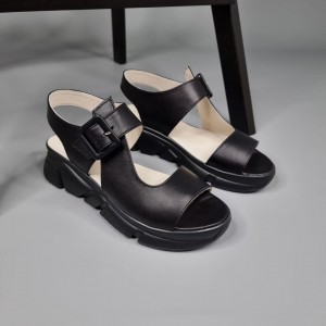 Жіночі босоніжки Айрис Блек