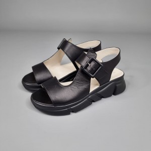 Жіночі босоніжки Айрис Блек