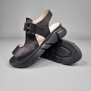 Жіночі босоніжки Айрис Блек