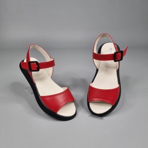 Жіночі босоніжки Віккі Ред 