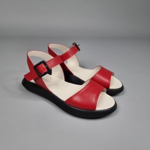 Жіночі босоніжки Віккі Ред 