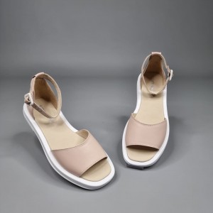 Жіночі босоніжки Деліс Пудра