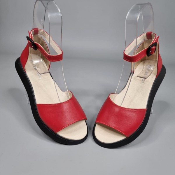 Жіночі босоніжки Джемма Ред