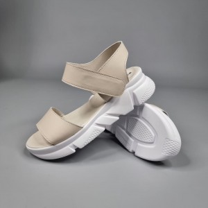 Жіночі босоніжки Дея