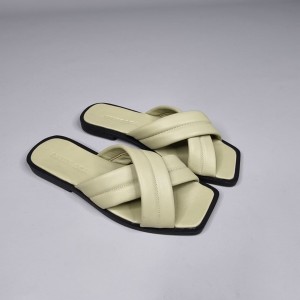 Жіночі шльопанці Каралін Грін