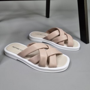 Жіночі шльопанці Ірис Беж 