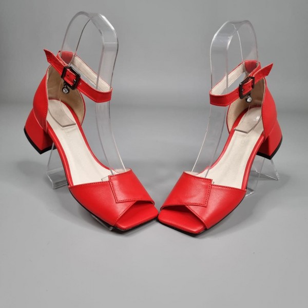 Жіночі босоніжки Анжеліка Ред