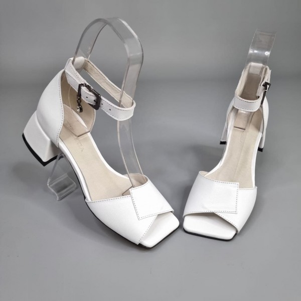 Жіночі босоніжки Анжелика Вайт 