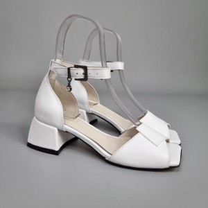 Жіночі босоніжки Анжелика Вайт 