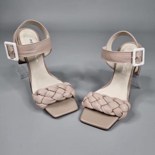 Жіночі босоніжки Дана Беж Жіночі босоніжки Дана Беж