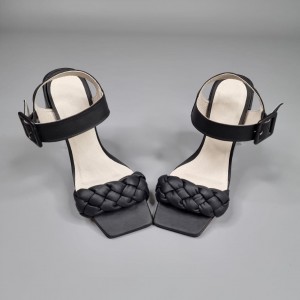 Жіночі босоніжки Дана Блек