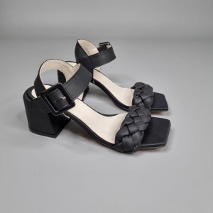 Жіночі босоніжки Дана Блек Жіночі босоніжки Дана Блек