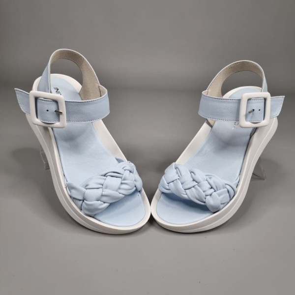 Жіночі босоніжки Беатріс Блю Жіночі босоніжки Беатріс Блю