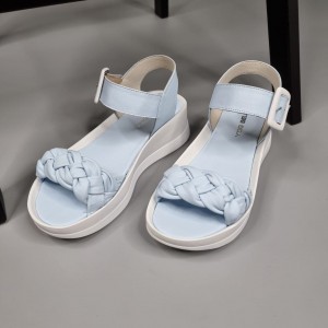 Жіночі босоніжки Беатріс Блю Жіночі босоніжки Беатріс Блю