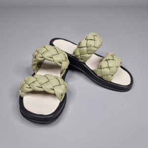 Жіночі шльопанці Бетті Грін 