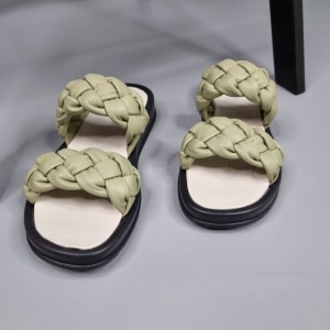 Жіночі шльопанці Бетті Грін 