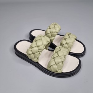 Жіночі шльопанці Бетті Грін 