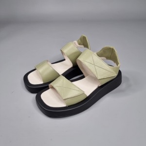 Жіночі босоніжки Деметра Грін