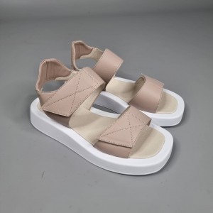 Жіночі босоніжки Деметра Беж