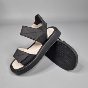 Жіночі босоніжки Деметра Блек