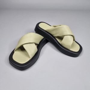 Жіночі шльопанці Даймонд Грин