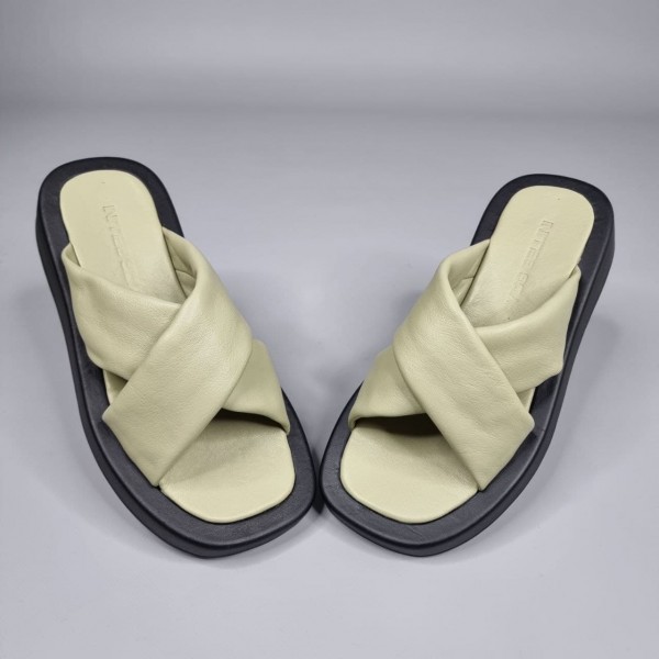 Жіночі шльопанці Даймонд Грин