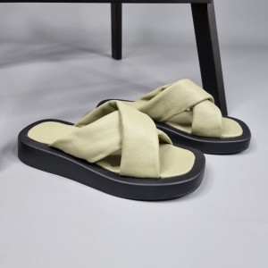 Жіночі шльопанці Даймонд Грин