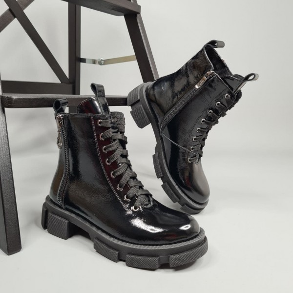 Жіночі черевики Джолі Глос