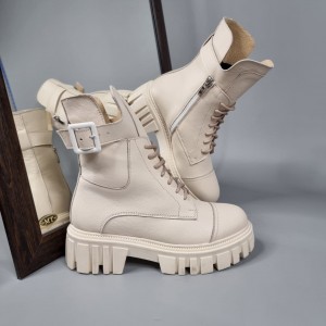 Жіночі черевики Вікторі Беж