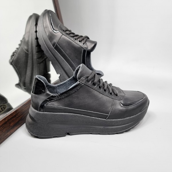 Жіночі кросівки Вонг Блек