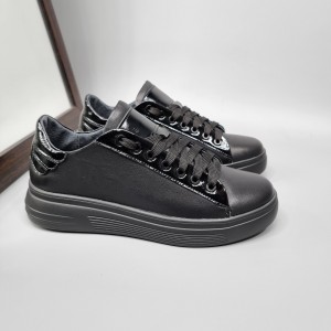 Жіночі кеди Дора