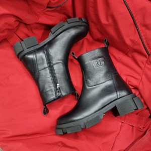 Жіночі черевики Агата