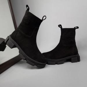 Жіночі черевики Агата Блек Жіночі черевики Агата Блек