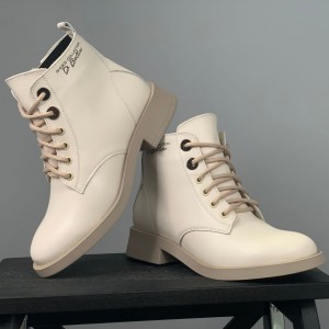 Жіночі черевики Амалія Беж