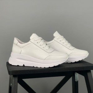 Жіночі кросівки Дот Вайт