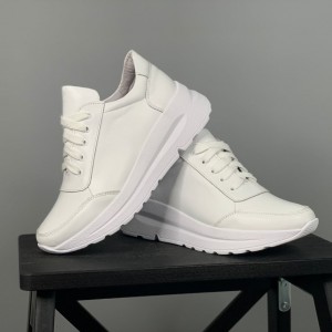 Жіночі кросівки Дот Вайт